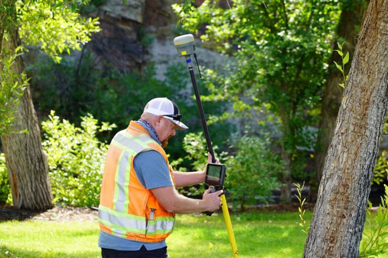 Trimble GNSS-System R12i TSC7 Topografie